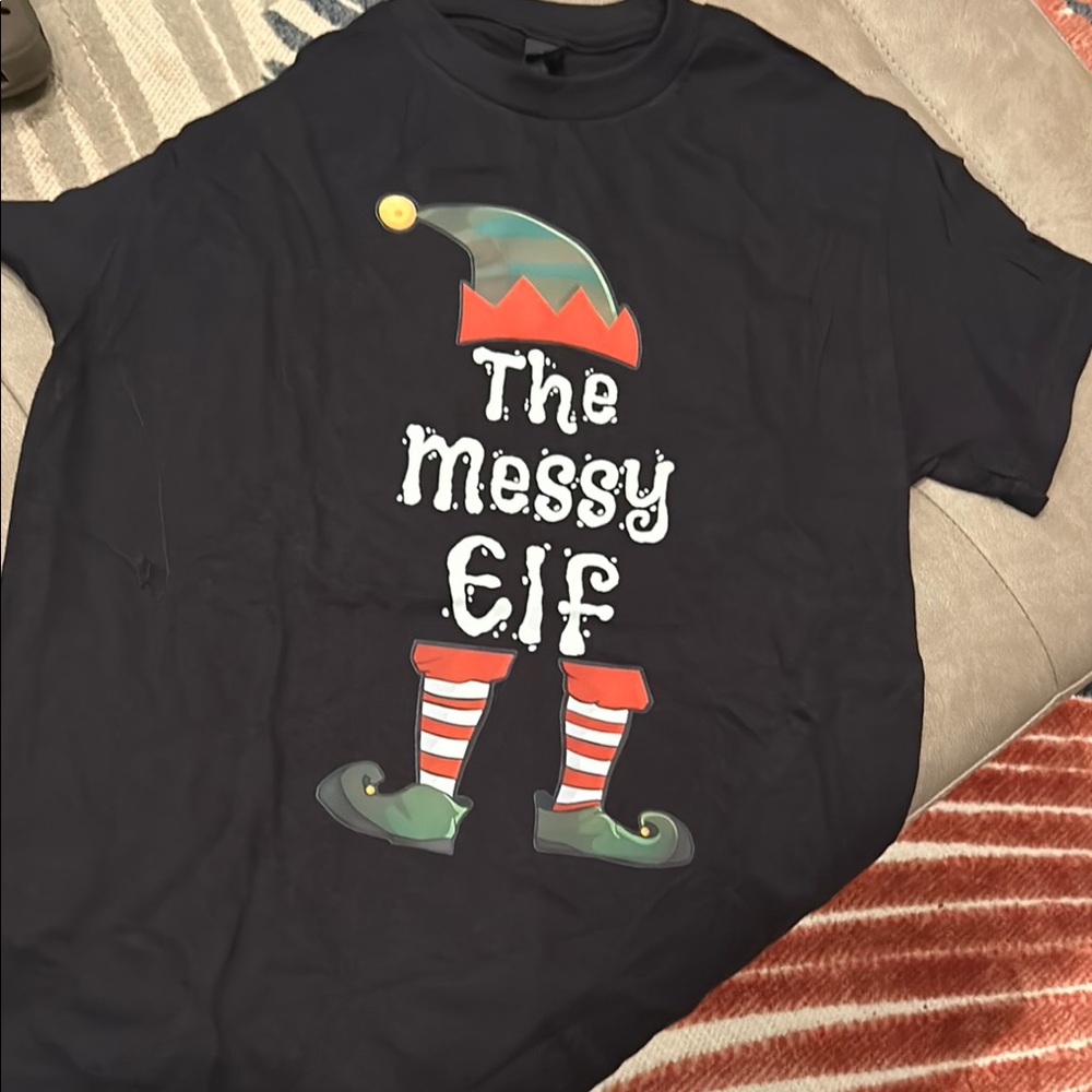 Black The Messy Elf Tee Short Sleeve